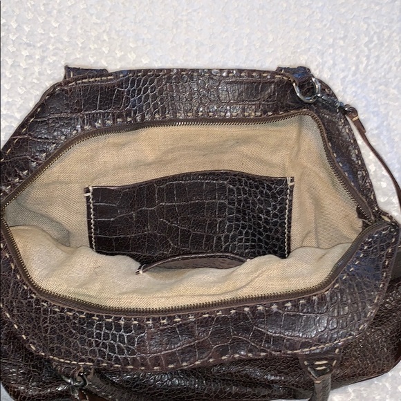 Real crocodile  bag-artificially aged for a style